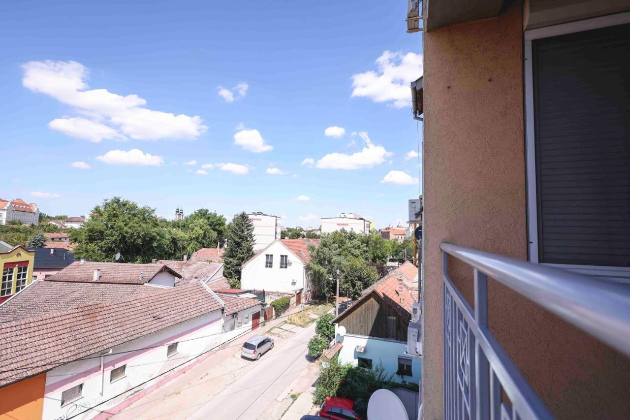 Lucasa Apartamento Subotica Exterior foto